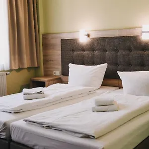 2* Pensjonat Hotel-pension Odin